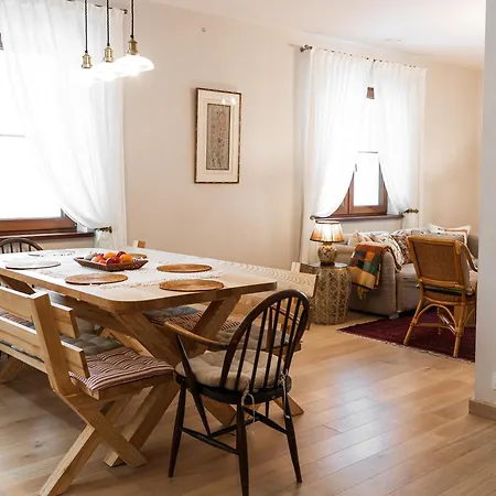 Ostoja Nad Jeziorem Villa Zywki