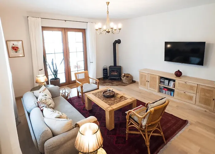 Ostoja Nad Jeziorem Villa *